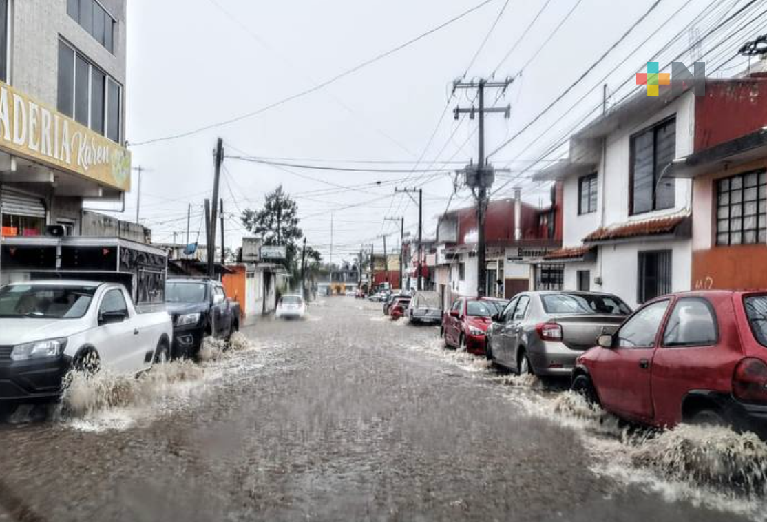 Potencial de lluvias y tormentas sigue y disminuirá gradualmente este lunes en el estado